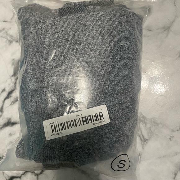 Workout shorts - Picture 5 of 7